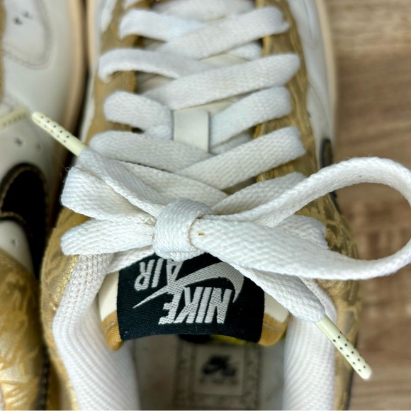 Nike Air Force 1, Cream and Gold size 5.5y (7w) - Picture 6 of 10